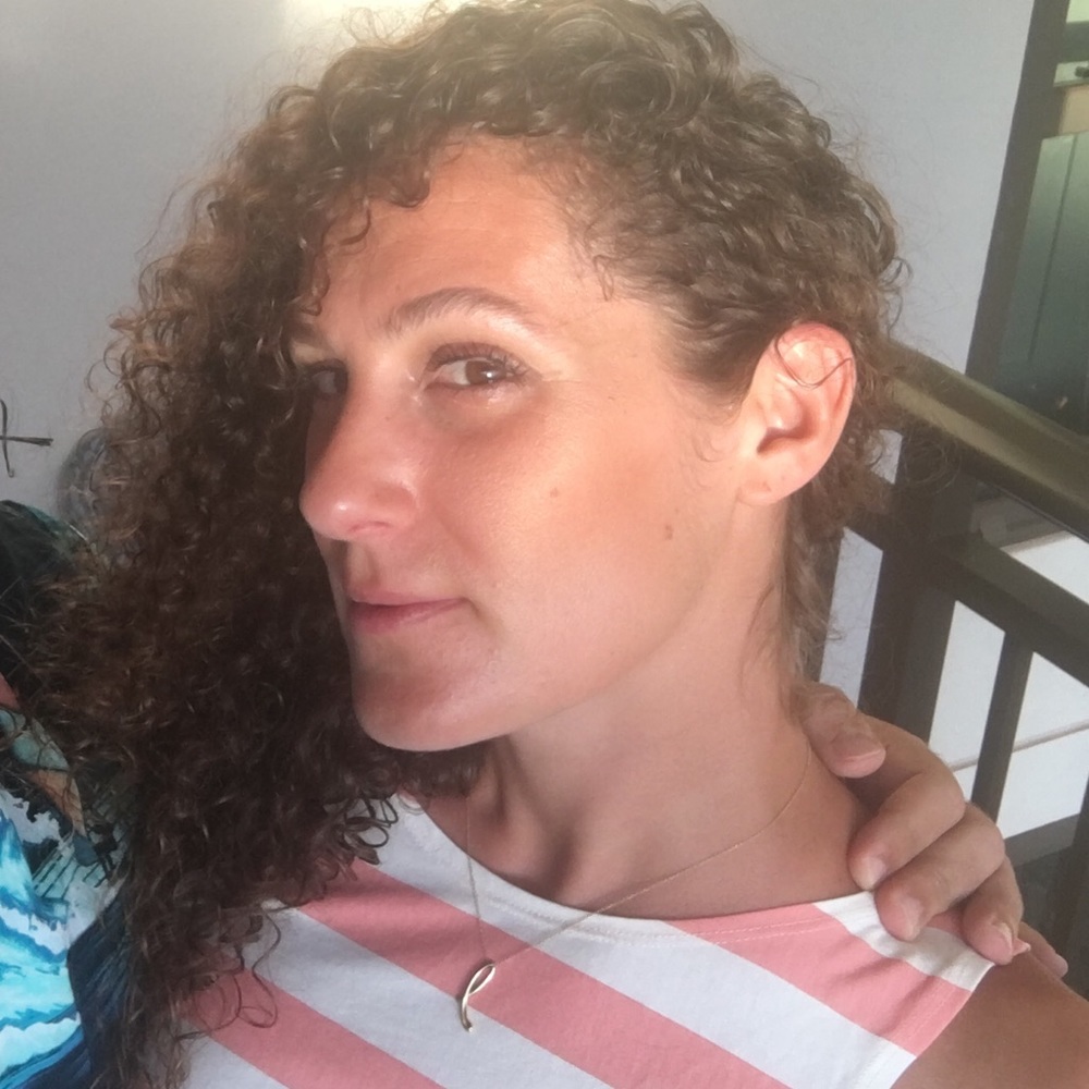 Meet your Posher, Laura